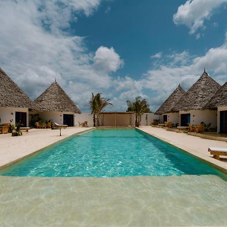 Garden Eden Lodge Джамбиани Экстерьер фото