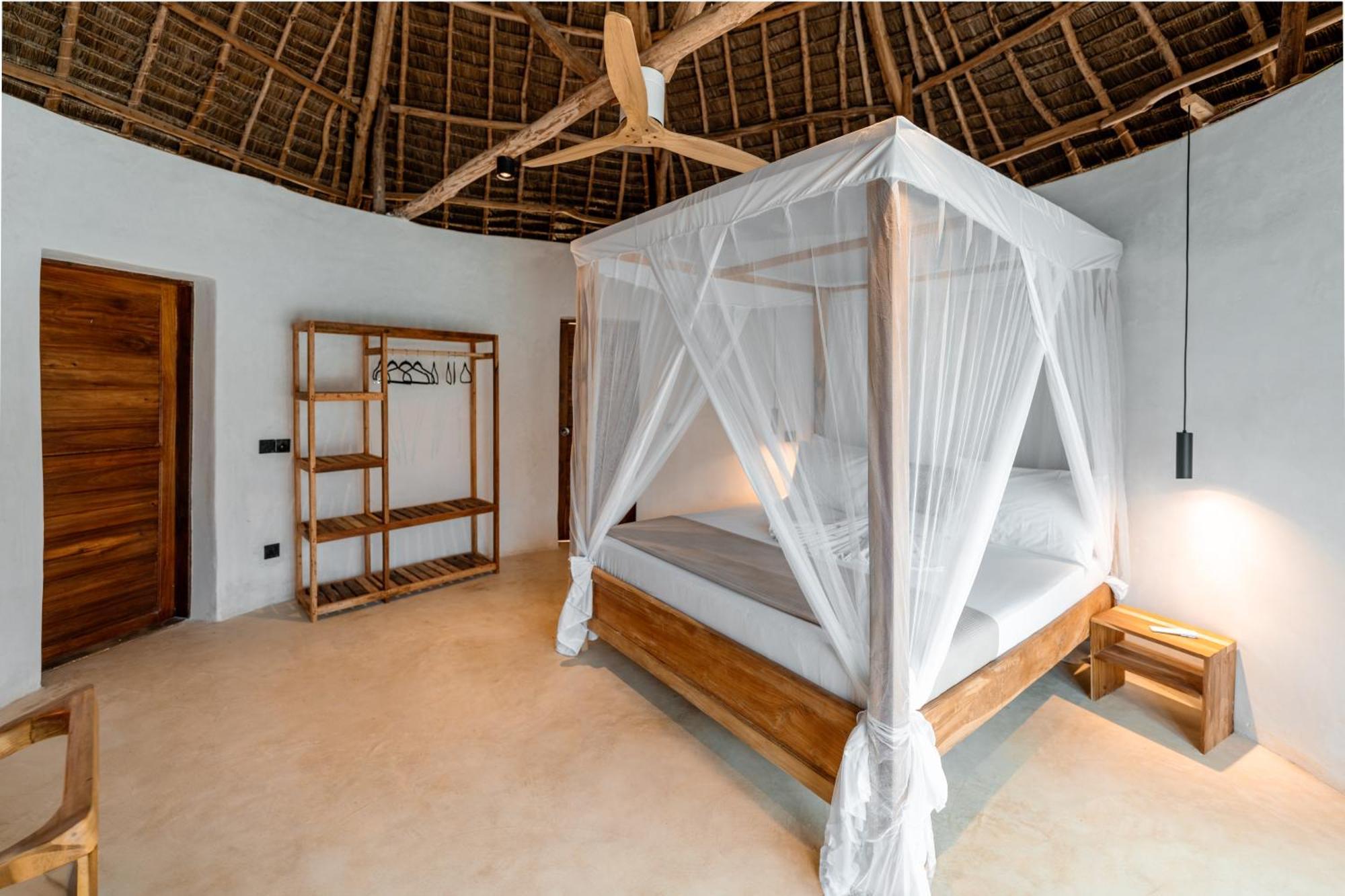 Garden Eden Lodge Джамбиани Экстерьер фото