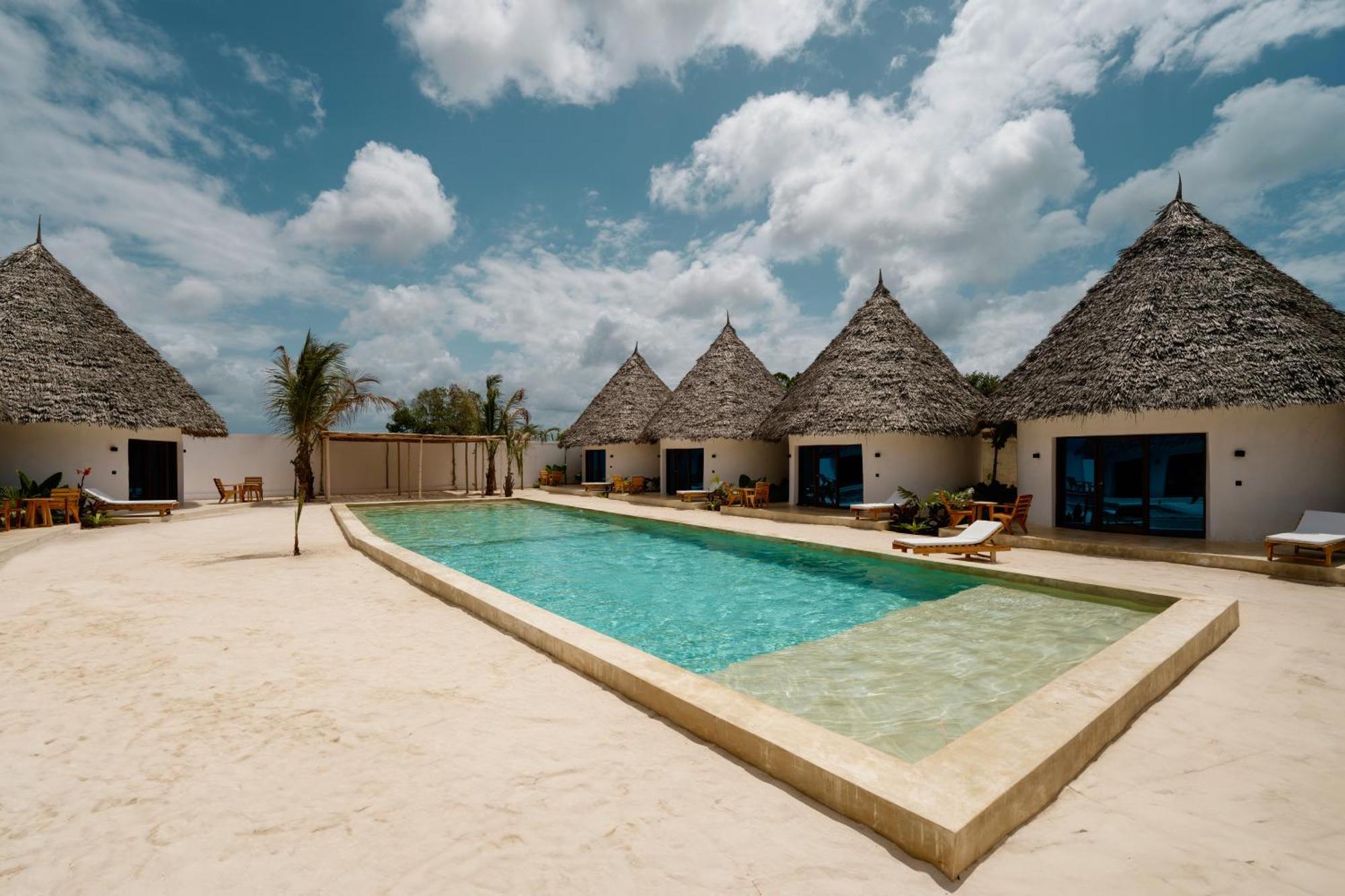Garden Eden Lodge Джамбиани Экстерьер фото